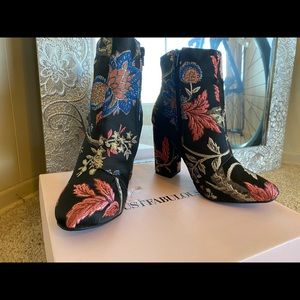 *Brand New* 2in Floral Patterned Booties (JustFab)
